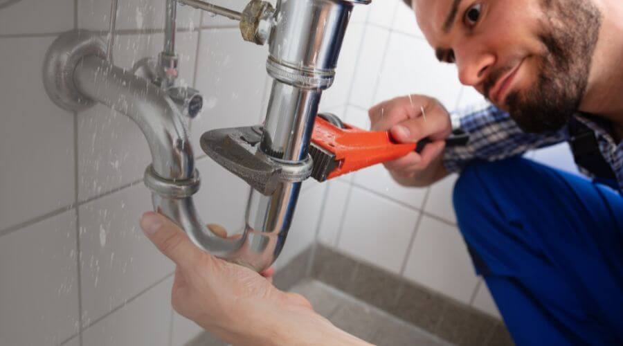 Local expert plumbing services in Laurel Bloomery, TN